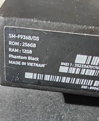 Samsung fold 4 5G 256 gb 12 ram