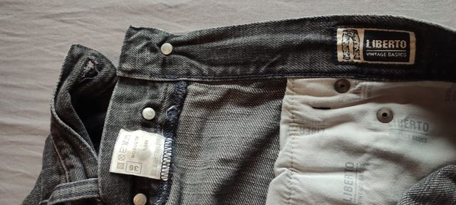 Liberto Vintage Basics negro