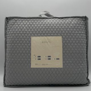 Colcha bouti cosida 150 con cojines