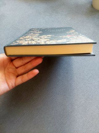 Livro "O Professor" de Charlotte Brontë