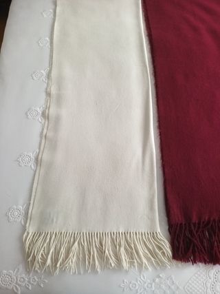 Bufandas de distintos colores