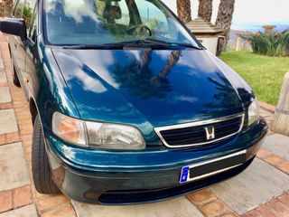 Honda SHUTTLE 2.3i LS.  7 plazas