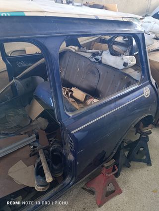 Carrocería mini clasico !!sin documentación!!