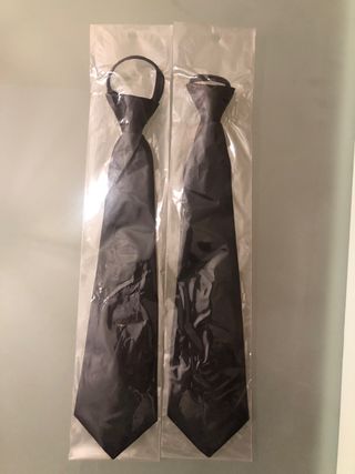 Corbata Negra