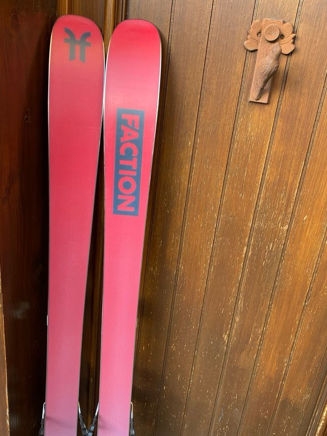 Esquis FACTION prodigy 164cm