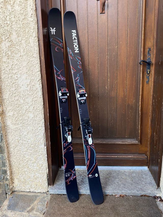 Esquis FACTION prodigy 164cm