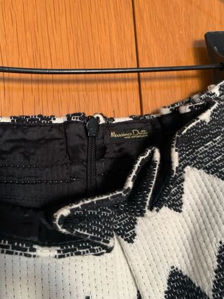 Falda plisada de Massimo Dutti talla 42