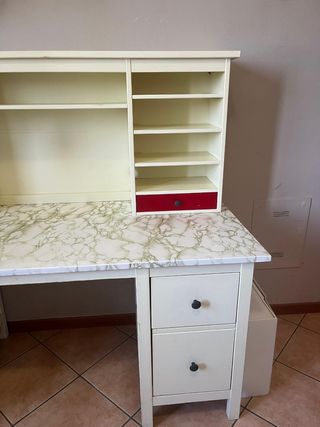 Scrivania ikea
