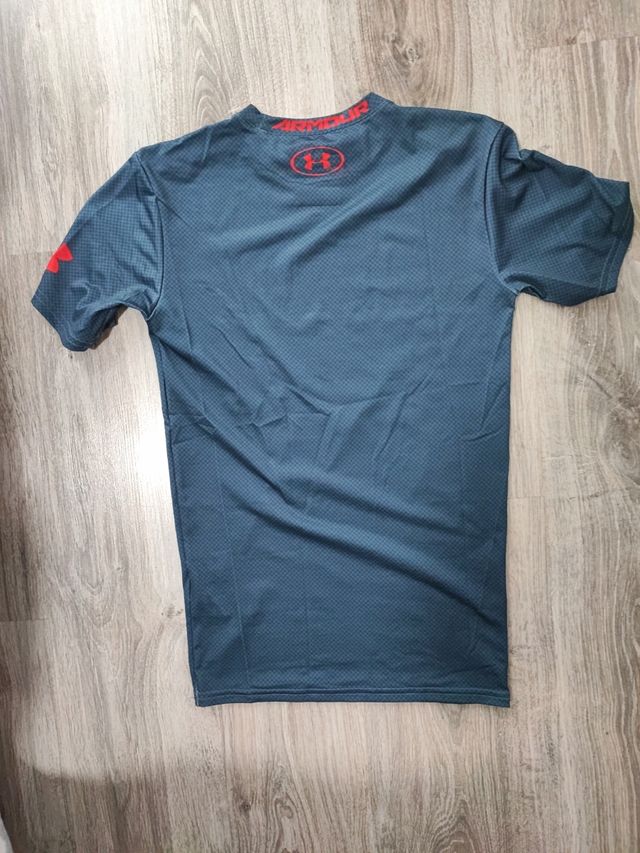 Camiseta hombre colaboración UnderA Marv