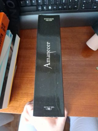 Amanecer (Saga Crepúsculo 4) (Spanish Edition)
