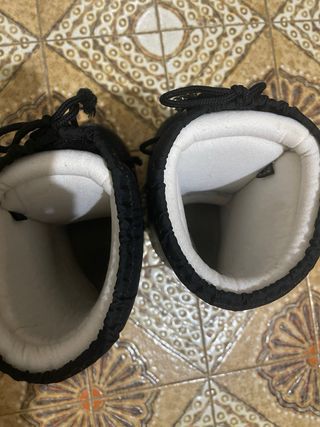 Moon Boot 39  41 Nero e Bianco. pronti per partire