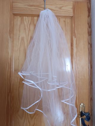  VESTIDO DE NOVIA, ZAPATOS Y ASESORIOS, REC