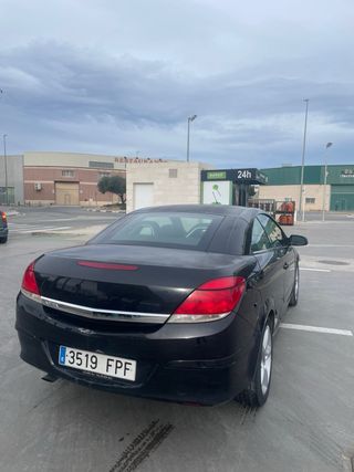 Opel Astra 2007