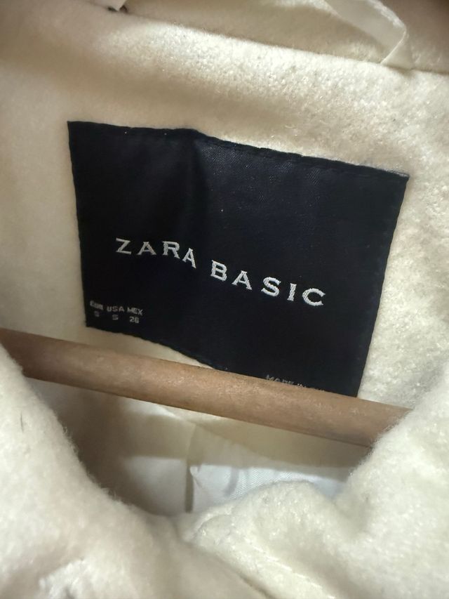 Abrigo zara