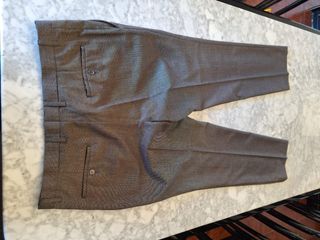 (7) Traje hombre gris