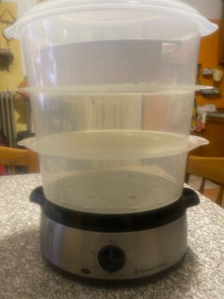 Vaporiera A 3 ripiani  russel hobbs