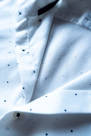 Camisa de Zara hombre con estampado de puntos