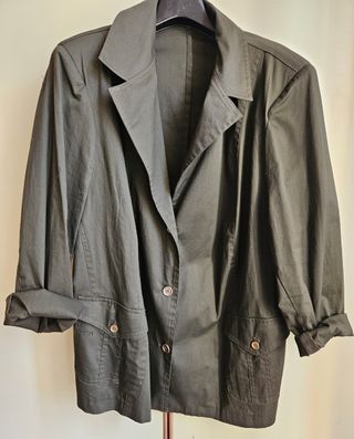 Giacca di cotone per donna.