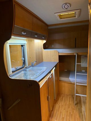 caravans international elliot capuchina