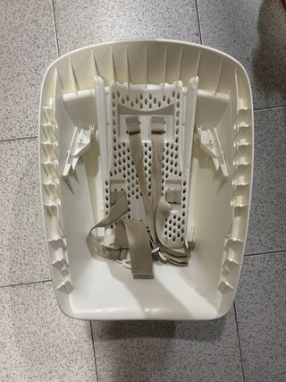Huevo recien nacido silla stokke