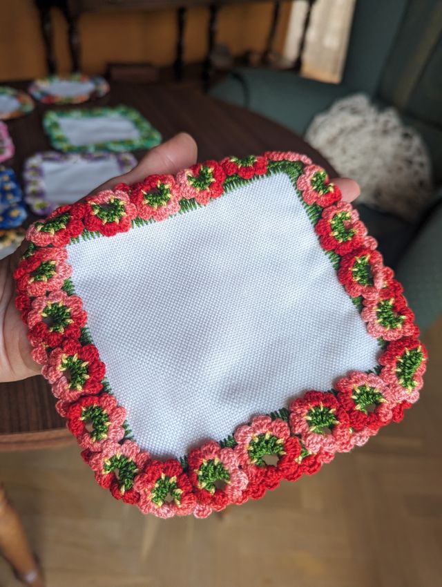 Ganchillo, croché 10 tapetes flores, posavasos