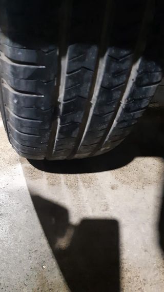 Peugeot Boxer 2020 de 3.500 kilos.