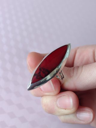 Anillo lanzadera plata y coral rojo 