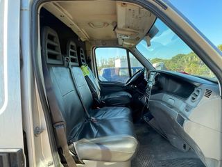 Iveco Daily 2.3 htp año 2011