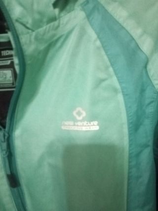 Anoraks, chubasquero