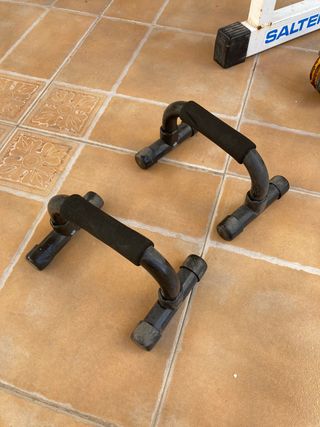 Gimnasio (BICICLETA ESTÁTICA NO INCLUIDA)