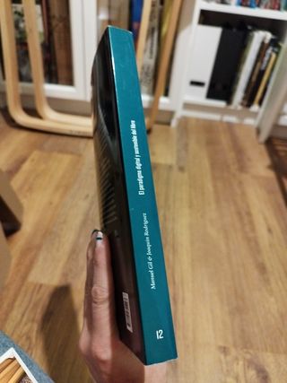 El paradigma digital y sostenible del libro (Tipos móviles) (Spanish Edition)