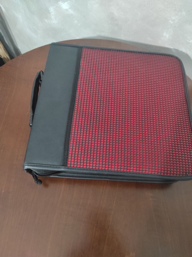 Porta CD e DVD n.208 posti