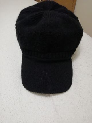 Gorra negra