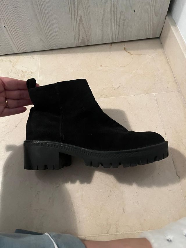 Botas negras con plataforma de Maripaz