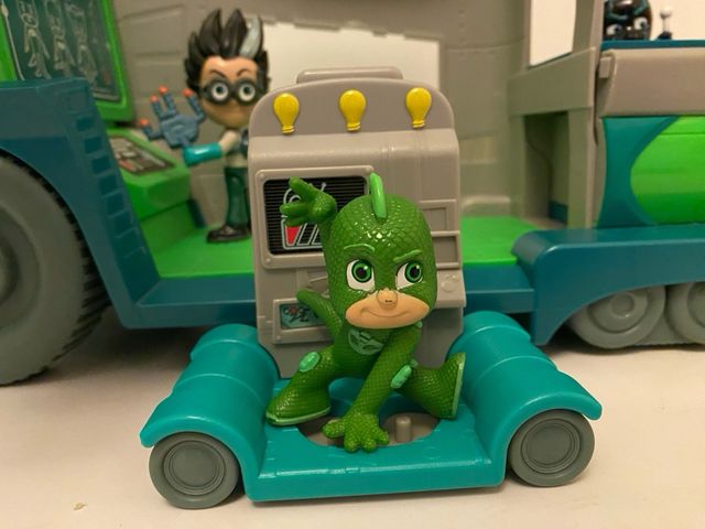 Laboratorio de Romeo PJ mask