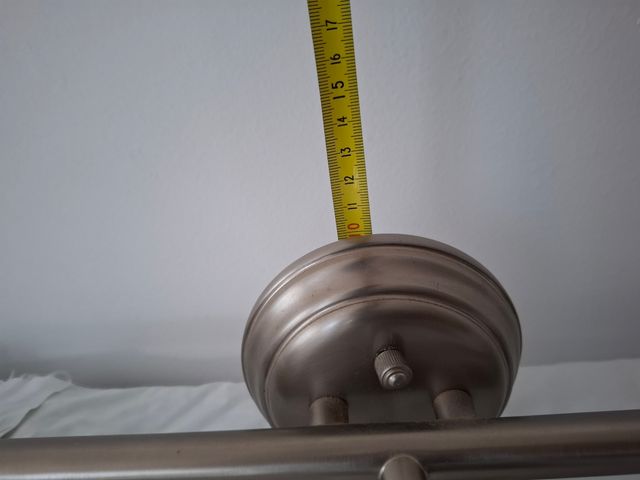 Aplique barra tres focos ¡Urge por tras!