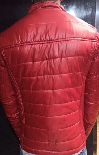 Chaqueta Roja