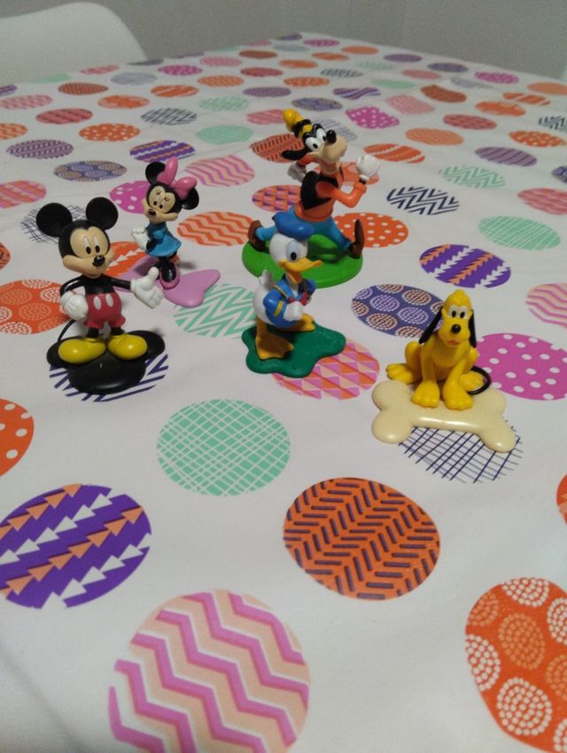Figure di Topolino e amici.