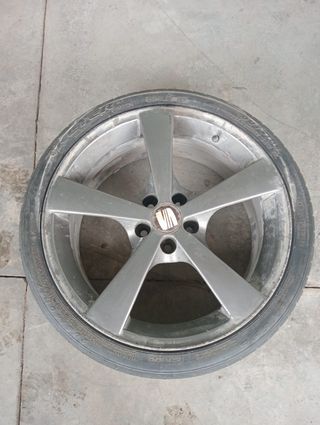 Llantas Seat