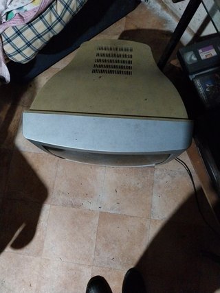 Se vende televisión tecnimagen