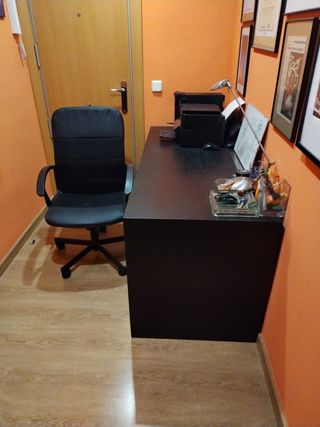 Conjunto Ikea (Escritorio Malm  y silla) 151x65
