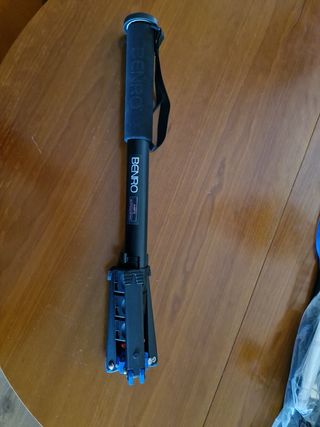 Monopié Benro A48fd para vídeo
