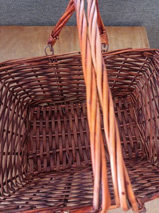 Cesta mimbre 