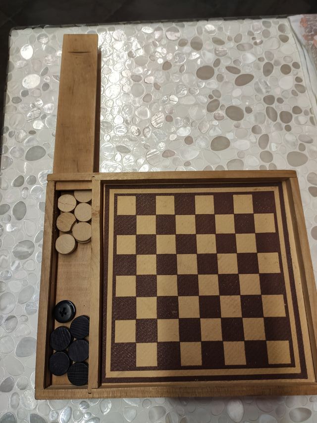 Vendo GIOCHI DA TAVOLO