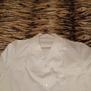 Bata blanca sin estrenar T.M-L