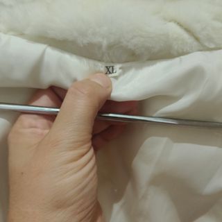 Chaqueta pelo blanca