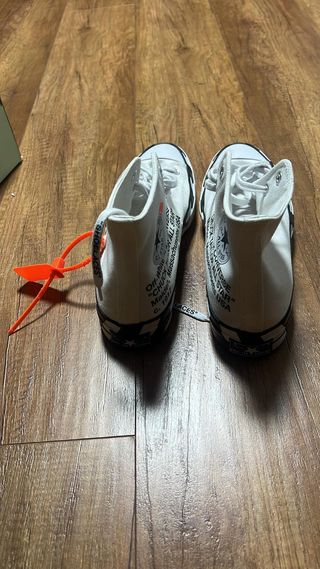 Converse x Off White