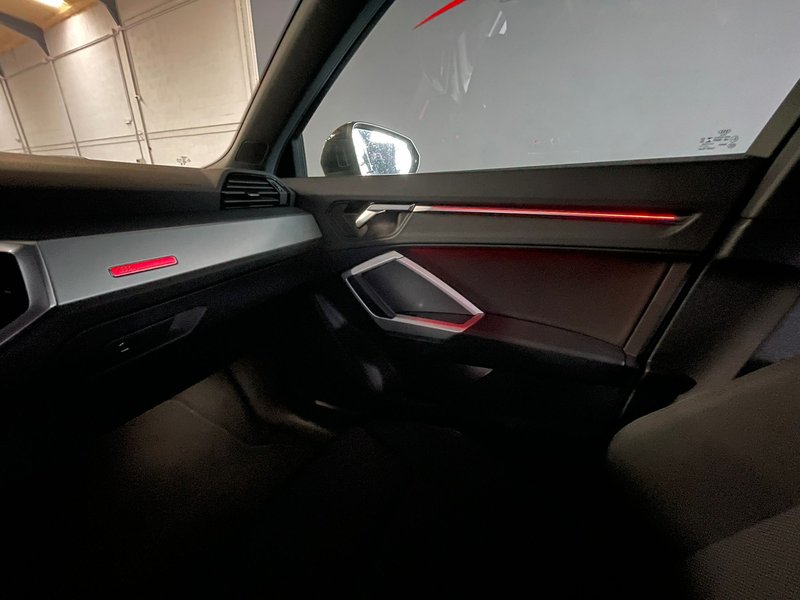 Audi Q3 1.5 Black line 35 TFSI 2020, foto 10
