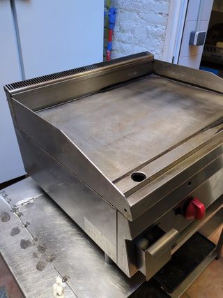 Plancha a gas Eurast para hostelería  Perfecta