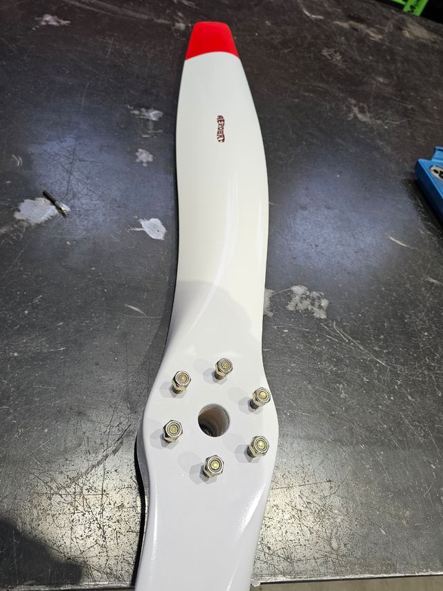 Hélice Aerobat 155cm